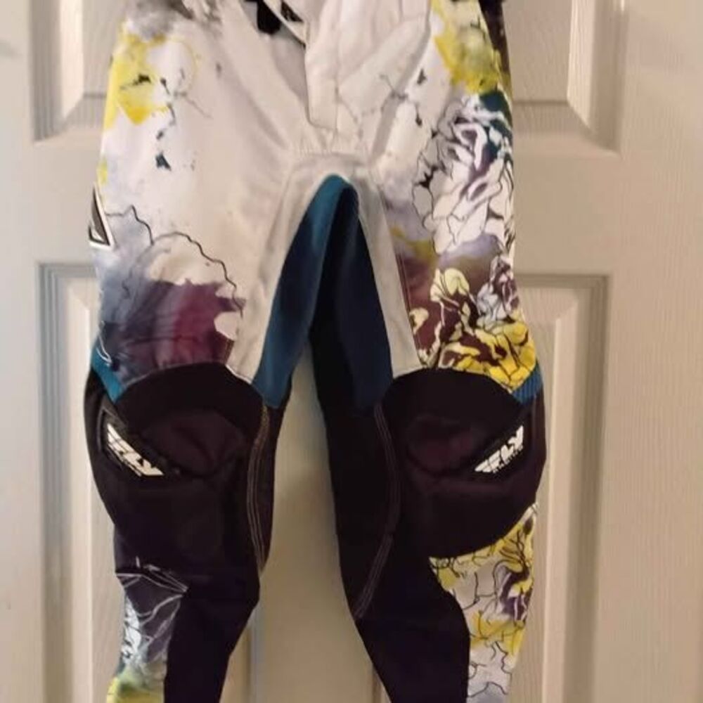 Fly motorcycle racing pants, Kids size 22, youth small (#J-34)